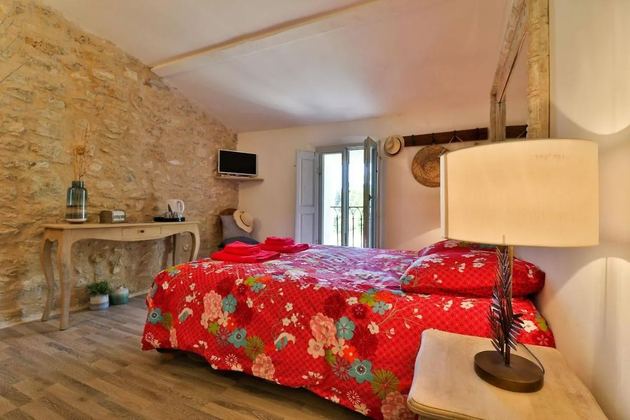 Bed and Breakfast Le Mas de la Calade à Aix-en-Provence 0*,